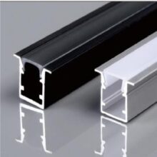 Nhôm đen XT-1095  10x10 có viền (âm) - dày 0.5MM